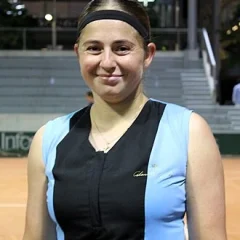 Jeļena Ostapenko height profile photo