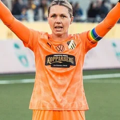 Jennifer Falk height profile photo