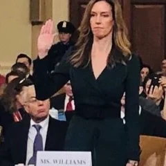 Jennifer Williams height profile photo