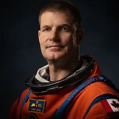 Jeremy Hansen height profile photo