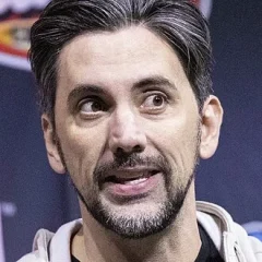 Jeremy Slater height profile photo