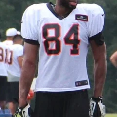 Jermaine Gresham height profile photo