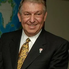 Jerry Colangelo height profile photo