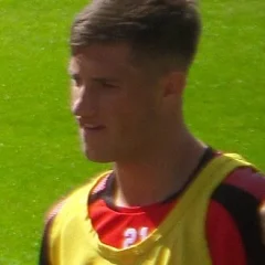 Jerry Yates height profile photo