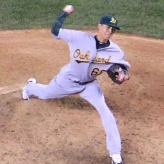 Jesse Chavez height profile photo