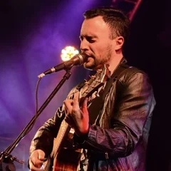 Jesse Clegg height profile photo
