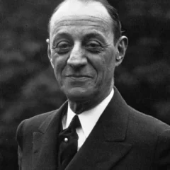 Jesse I. Straus height profile photo