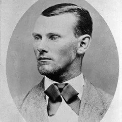 Jesse James height profile photo