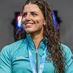Jessica Fox (canoeist) height profile photo