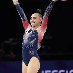 Jessica Gadirova height profile photo