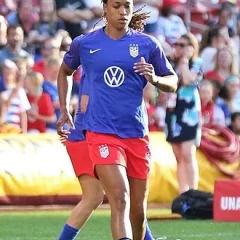 Jessica McDonald height profile photo