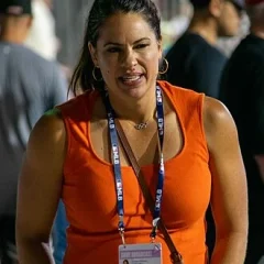 Jessica Mendoza height profile photo