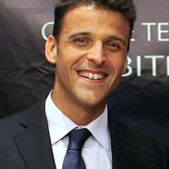 Jesús Gil Manzano height profile photo