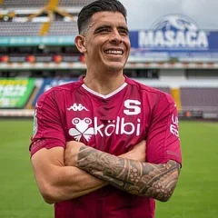 Jhonny Acosta height profile photo