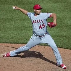 Jhoulys Chacín height profile photo