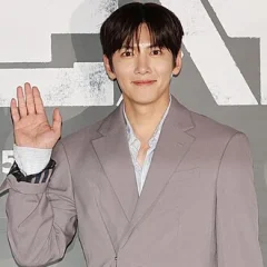 Ji Chang-wook height profile photo