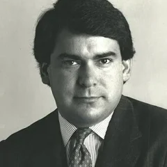 Jim Avila height profile photo