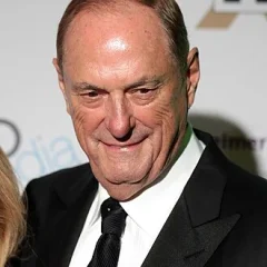 Jim Treliving height profile photo