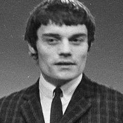 Jimmie Nicol height profile photo