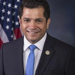 Jimmy Gomez height profile photo