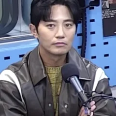 Jin Goo height profile photo