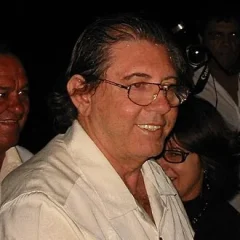 João Teixeira de Faria height profile photo