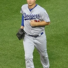 Joc Pederson height profile photo