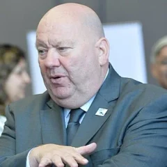 Joe Anderson (politician) height profile photo