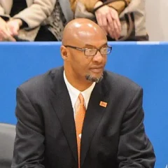 Joe Bryant height profile photo