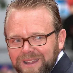 Joe Carnahan height profile photo