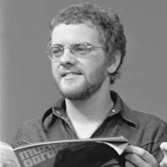 Joe Egan (musician) height profile photo