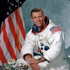 Joe Engle height profile photo