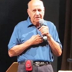 Joe Esposito (author) height profile photo