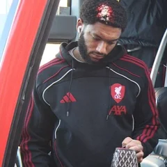 Joe Gomez height profile photo