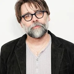 Joe Hill (writer) height profile photo
