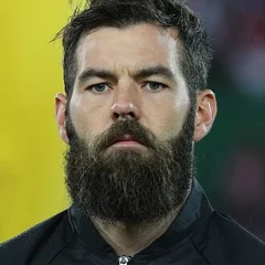 Joe Ledley height profile photo