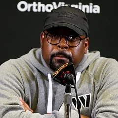 Joe Whitt Jr. height profile photo