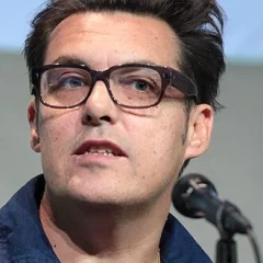 Joe Wright height profile photo