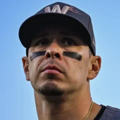 Joey Meneses height profile photo