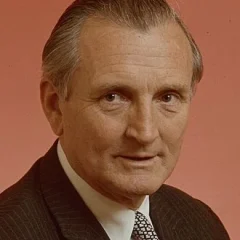 John Carrick (Australian politician) height profile photo