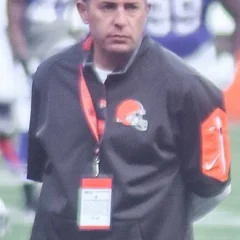 John DeFilippo height profile photo