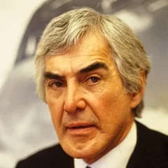 John DeLorean height profile photo