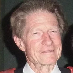 John Gurdon height profile photo