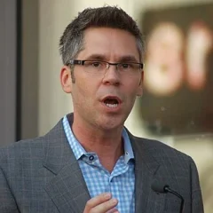John Henson (comedian) height profile photo