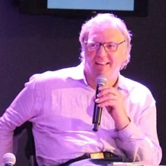 John Hockenberry height profile photo