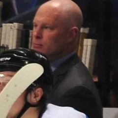 John Hynes (ice hockey) height profile photo