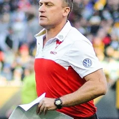 John Longmire height profile photo