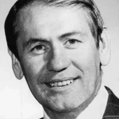 John Muckler height profile photo
