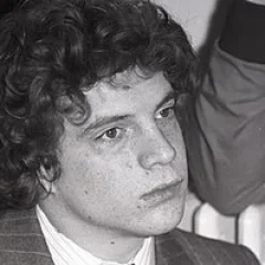 John Paul Getty III height profile photo