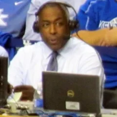 John Saunders (journalist) height profile photo